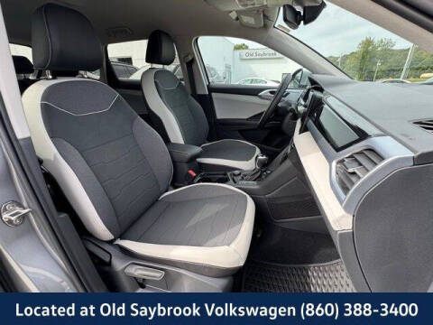 2025 Volkswagen Taos SE 4Motion