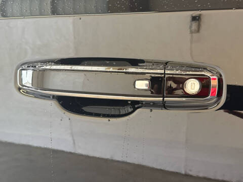 2025 GMC Yukon XL Elevation