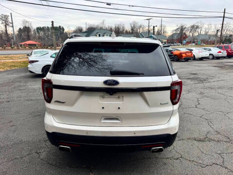 2017 Ford Explorer Sport