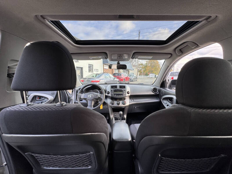 2009 Toyota RAV4 Sport