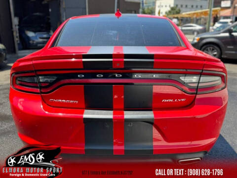 2015 Dodge Charger SXT