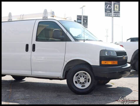 2023 Chevrolet Express 2500
