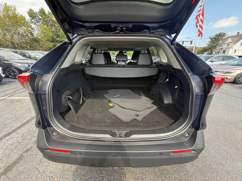 2024 Toyota RAV4 Hybrid XLE Premium