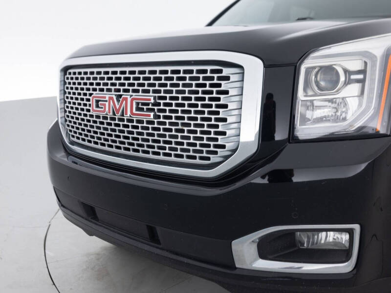 2017 GMC Yukon XL Denali