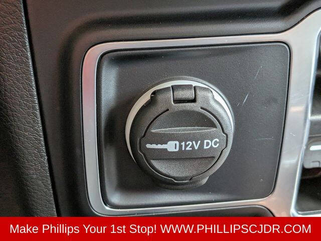 2025 Jeep Gladiator NightHawk