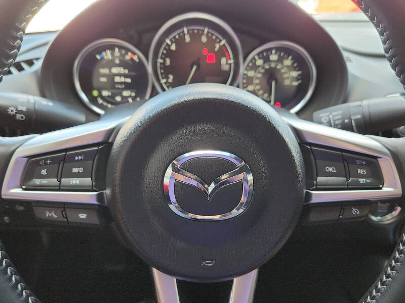 2024 Mazda MX-5 Miata Club