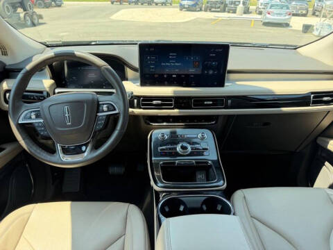 2023 Lincoln Nautilus Standard