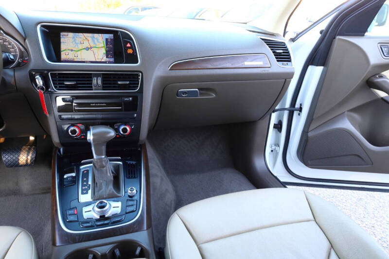 2016 Audi Q5 2.0T quattro Premium