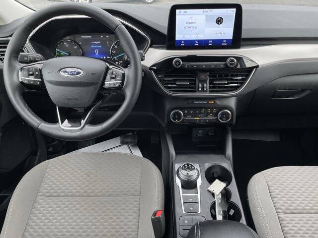 2022 Ford Escape Plug-In Hybrid SE