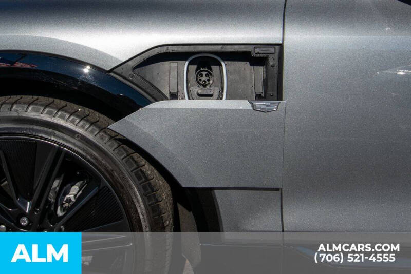 2024 Cadillac LYRIQ Sport 3