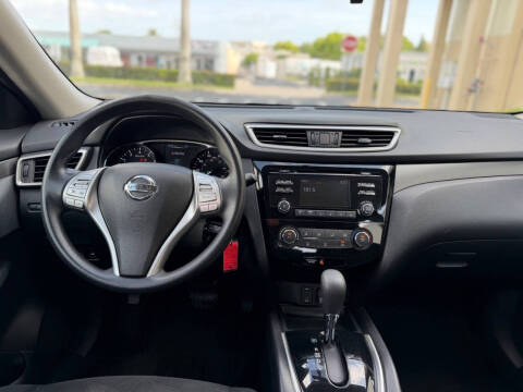 2016 Nissan Rogue S