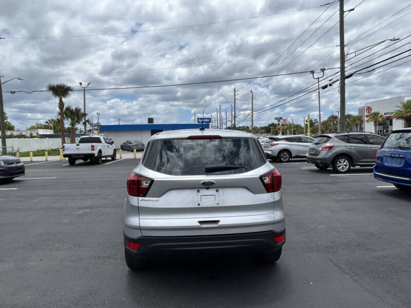 2019 Ford Escape S