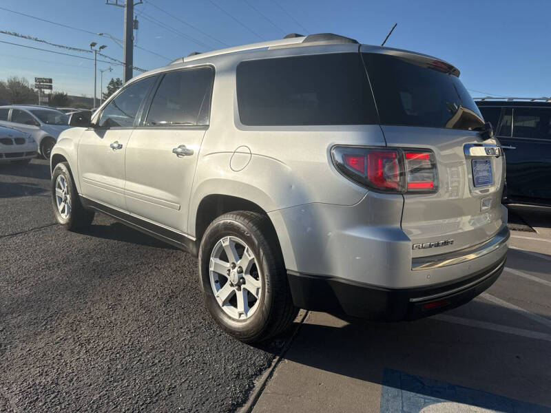 2015 GMC Acadia SLE-2
