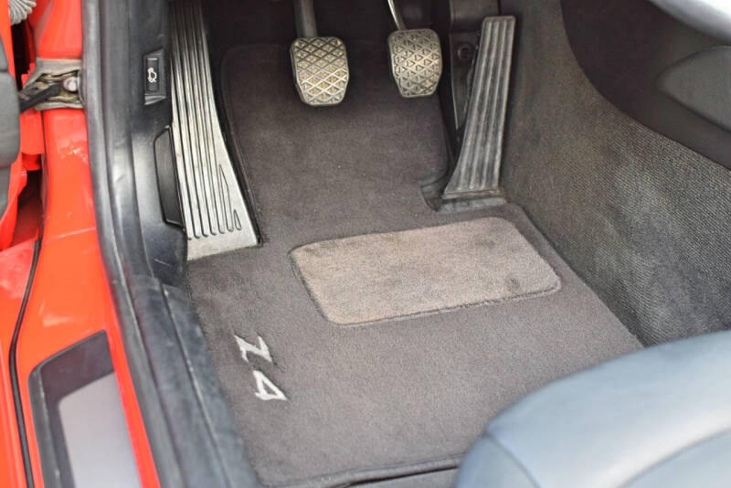 2003 BMW Z4 2.5i