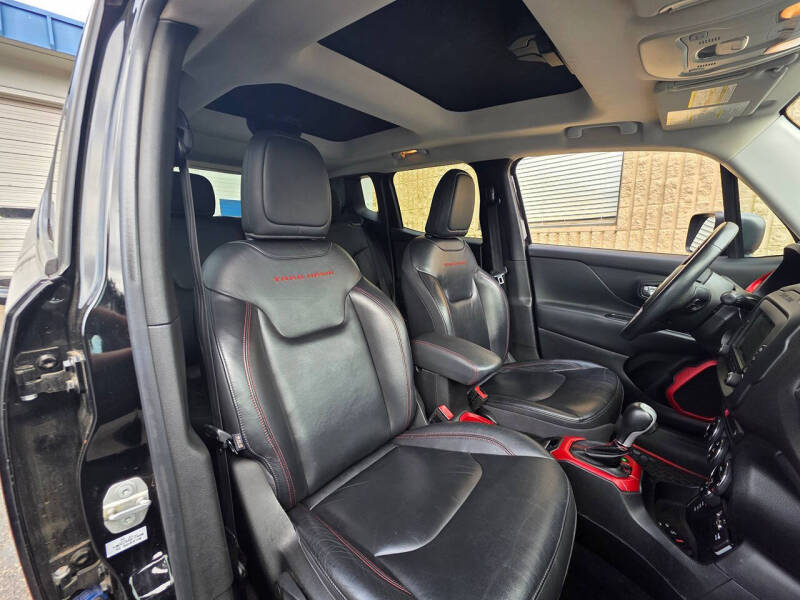 2015 Jeep Renegade Trailhawk