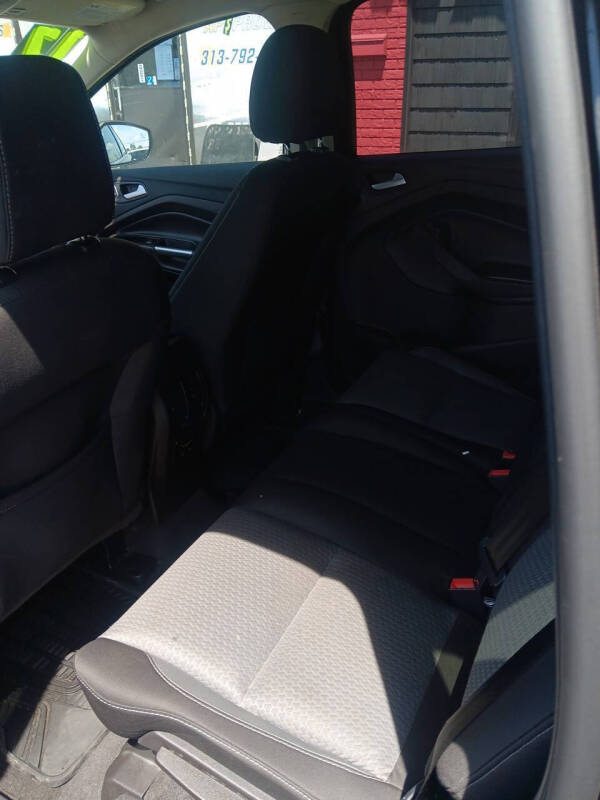 2017 Ford Escape SE