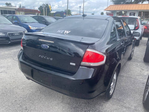2008 Ford Focus SES