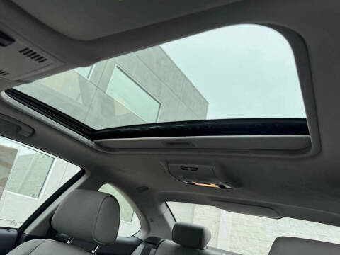 2013 BMW 3 Series 328i