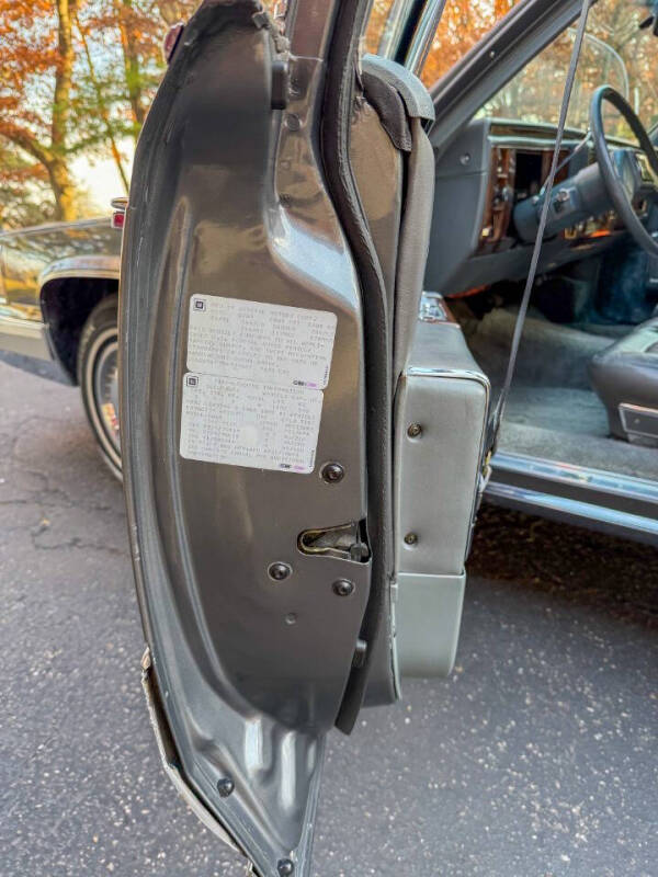 1992 Cadillac Brougham