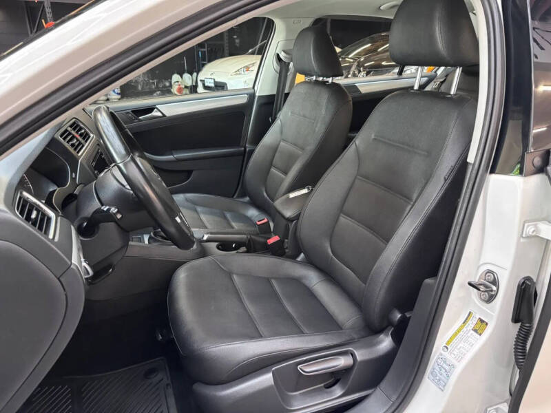 2012 Volkswagen Jetta