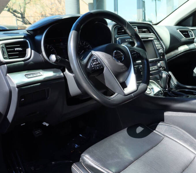 2022 Nissan Maxima 3.5 SV