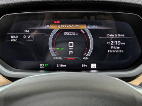 2022 Audi e-tron GT quattro Premium Plus