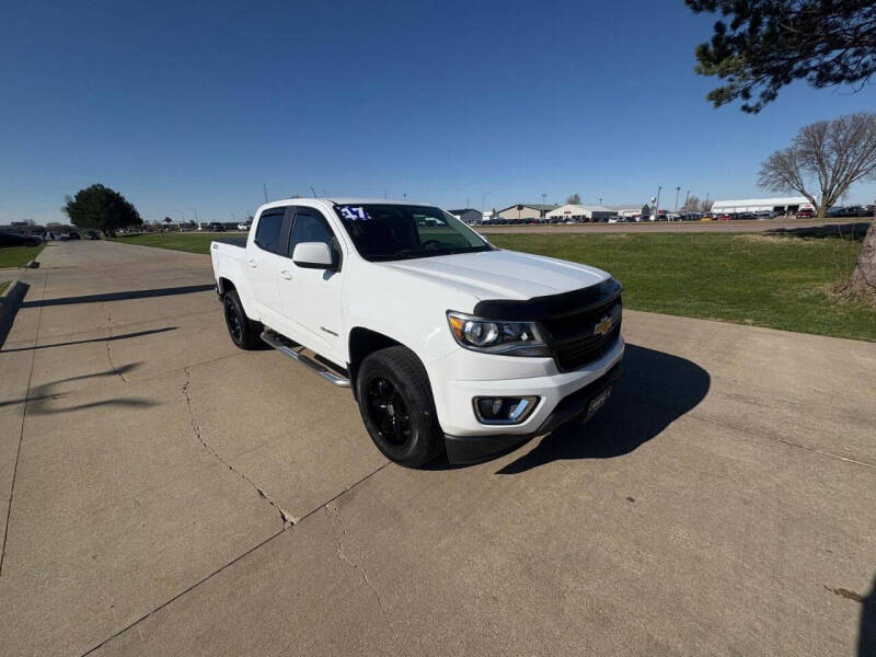 Used 2017 Chevrolet Colorado Z71 with VIN 1GCGTDEN6H1240726 for sale in South Sioux City, NE