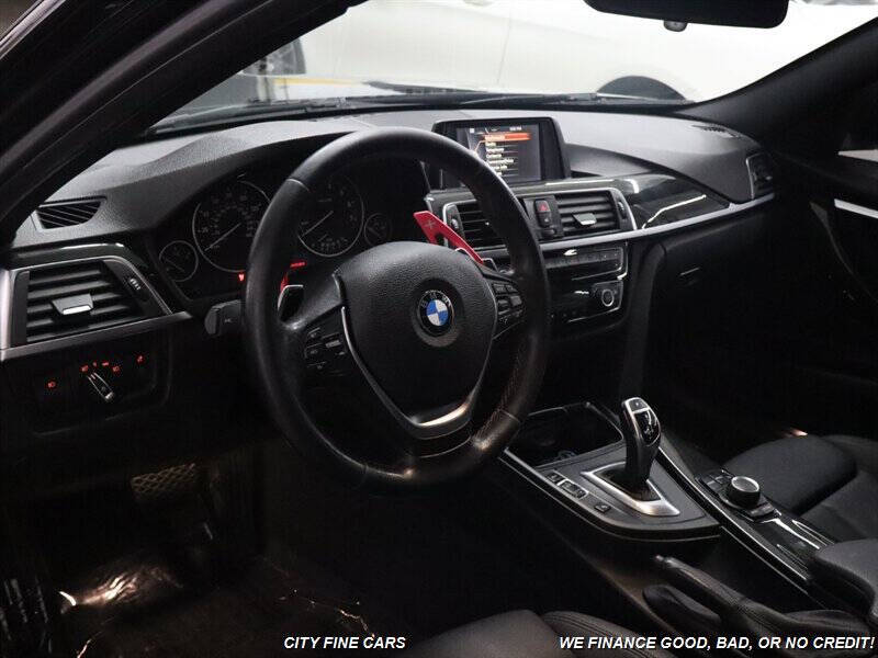 2017 BMW 3 Series 330i