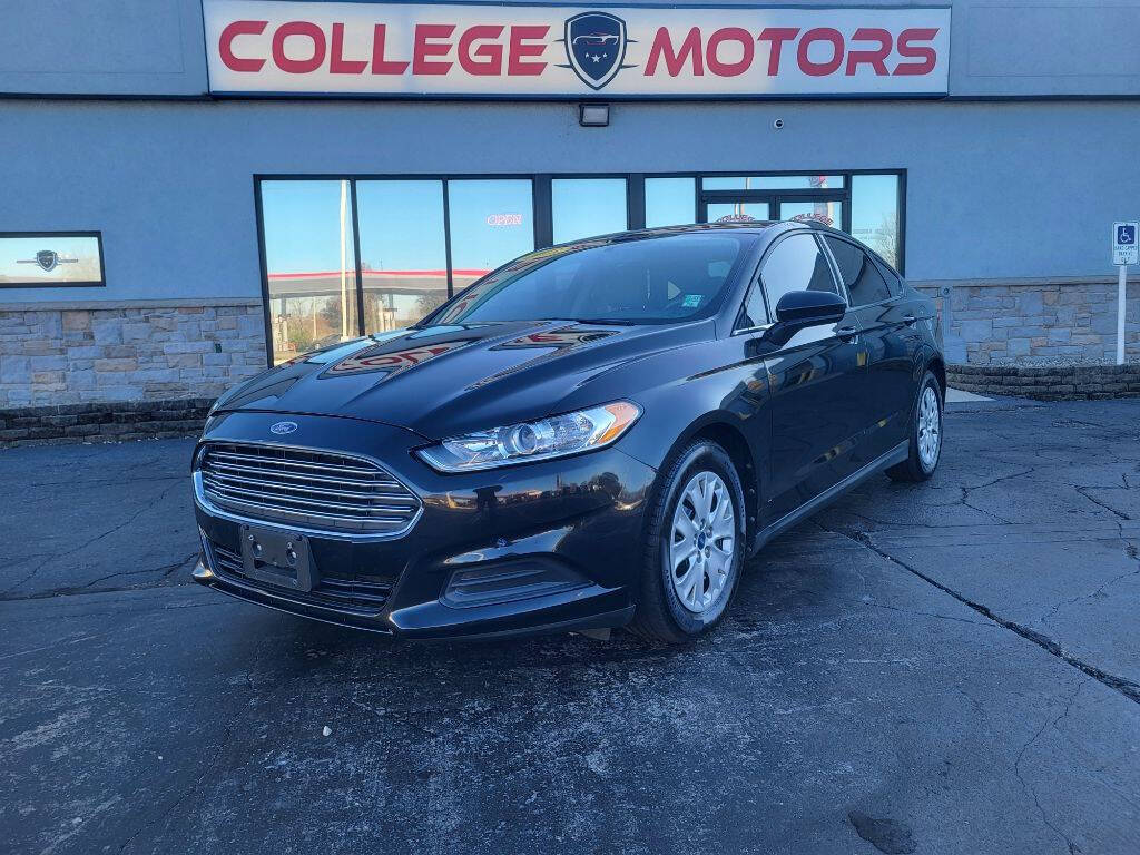 2013 Ford Fusion for sale at COLLEGE MOTORS LLC in South Bend, IN