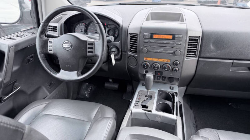 2006 Nissan Armada SE