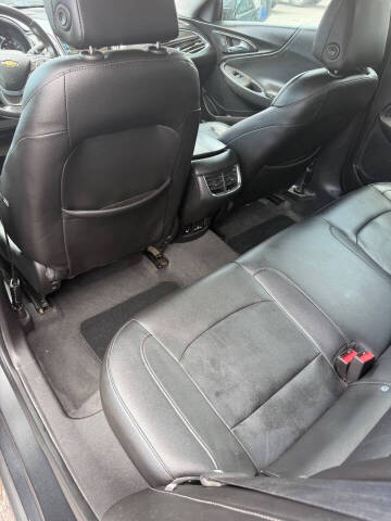 2017 Chevrolet Malibu LT