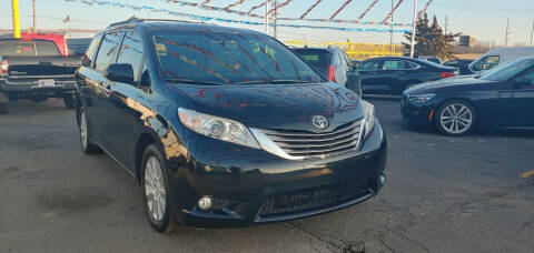 2015 Toyota Sienna for sale at I-80 Auto Sales in Hazel Crest IL