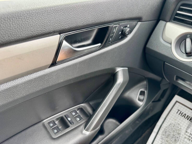 2020 Volkswagen Passat SE