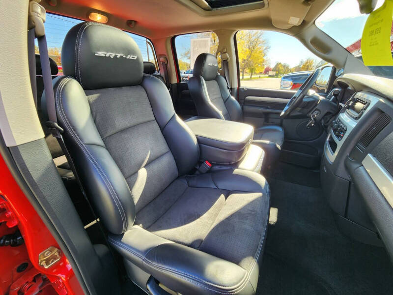 2005 Dodge Ram 1500 SRT-10