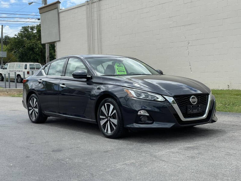 Used 2019 Nissan Altima SL with VIN 1N4BL4EV8KC162347 for sale in Knoxville, TN