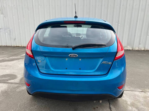 2012 Ford Fiesta SE
