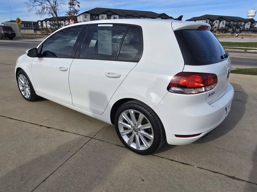 2014 Volkswagen Golf TDI photo 8