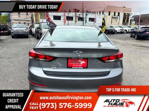 2018 Hyundai Elantra