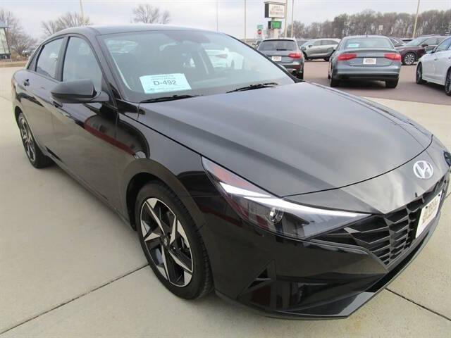 2023 Hyundai Elantra