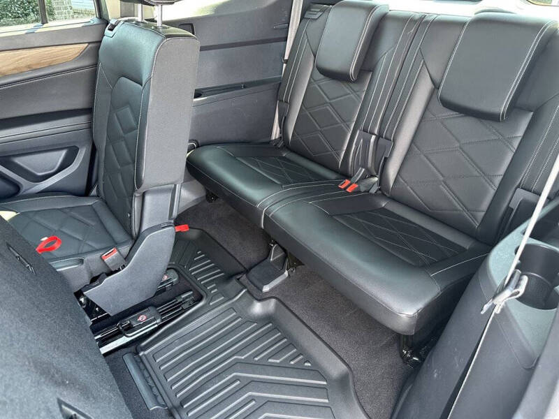 2024 Volkswagen Atlas SE