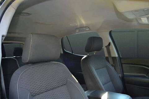 2017 GMC Acadia SLE-2