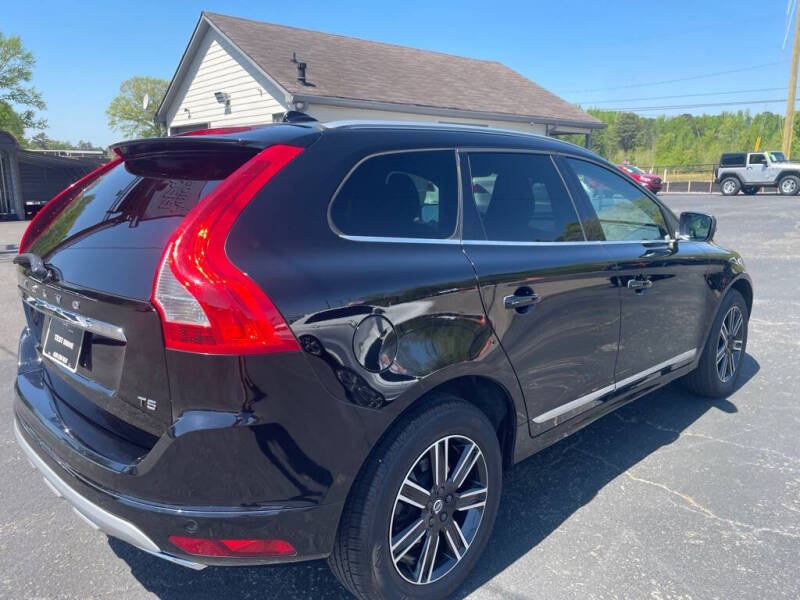 2017 Volvo XC60 T5 Dynamic