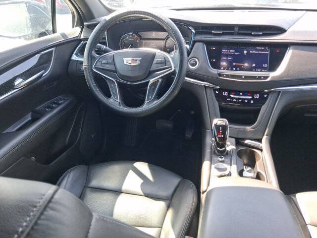 2020 Cadillac XT5 Premium Luxury