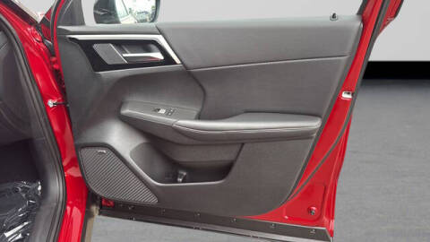 2026 Mitsubishi Outlander LE