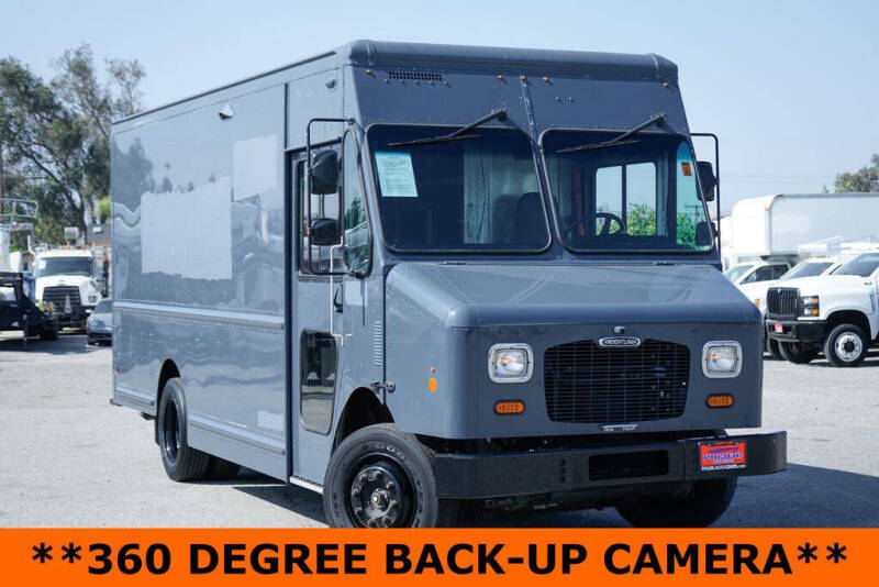 2020 Freightliner MT45 Chassis