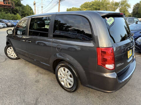 2016 Dodge Grand Caravan SE