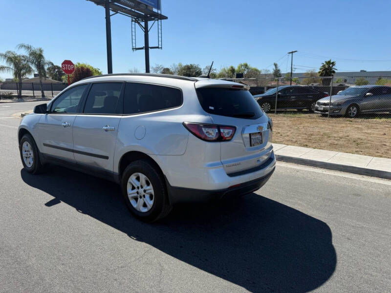 2017 Chevrolet Traverse LS