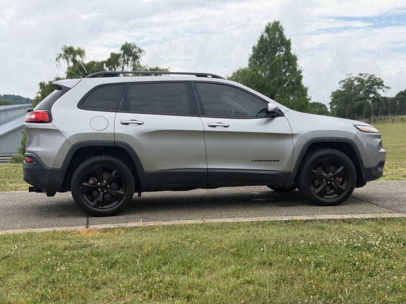 2015 Jeep Cherokee Altitude