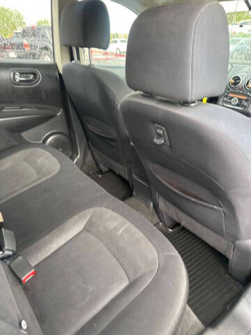 2011 Nissan Rogue S
