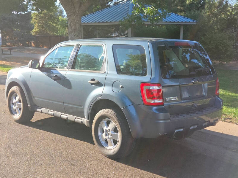 2011 Ford Escape XLS